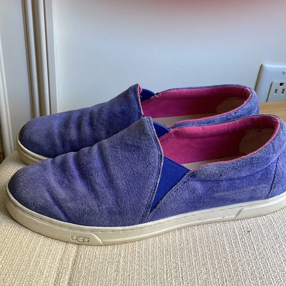 UGG Women's Kitlyn Fashion Sneaker size 9 - Picture 3 of 8